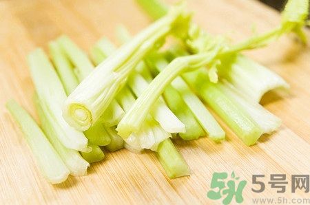 芹菜是發(fā)物嗎?芹菜是不是發(fā)物?.jpg