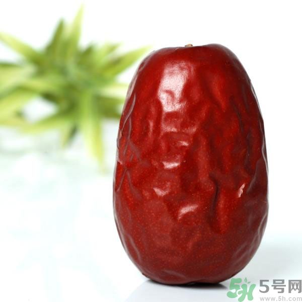 紅棗吃多了會(huì)上火嗎？吃紅棗要注意什么？