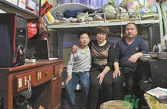 住窩棚夫婦倆十多年堅(jiān)守女兒失蹤路口 如何預(yù)防孩子走失？