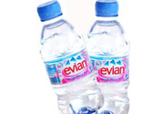 依云礦泉水價格多少錢一瓶?evian礦泉水多少錢一瓶?