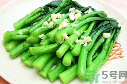 炒青菜為什么發(fā)黑？炒青菜發(fā)黑怎么辦？