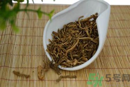 苦菜茶泡水為什么有鹽味？苦菜茶為什么是咸的？