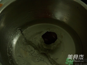 水晶月餅用的什么粉？水晶月餅的做法及配方