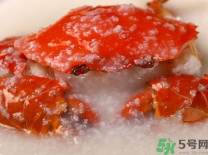 蘋(píng)果和螃蟹能一起吃嗎？吃螃蟹不能吃什么水果和食物？