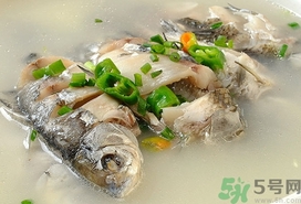 鯽魚可以和什么一起煲湯?鯽魚和什么燉湯好喝?