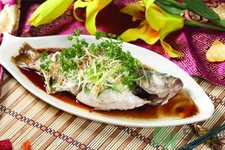 如何挑選新鮮魚(yú)？怎樣吃到不被污染的魚(yú)？