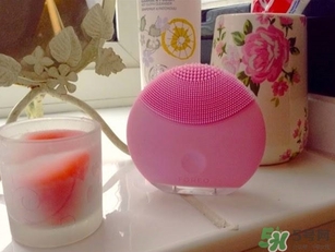 foreo luna2和1的區(qū)別 foreo luna潔面儀一代和二代區(qū)別