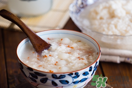 冬天吃米酒能驅(qū)寒嗎？冬天吃米酒有什么好處？