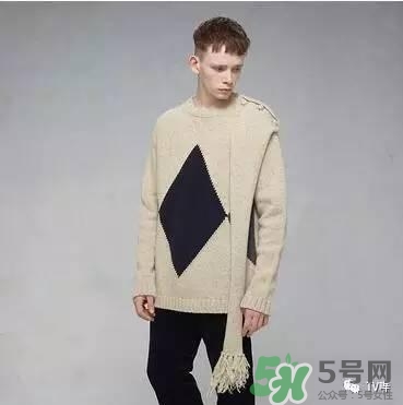 孔劉穿的什么衣服？孔劉衣服同款