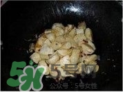 魚(yú)丸和雞蛋可以一起吃嗎？魚(yú)丸和雞蛋能不能同時(shí)吃？