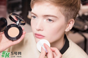 Dior2017年春夏高定秀場(chǎng)妝容怎么擁有?