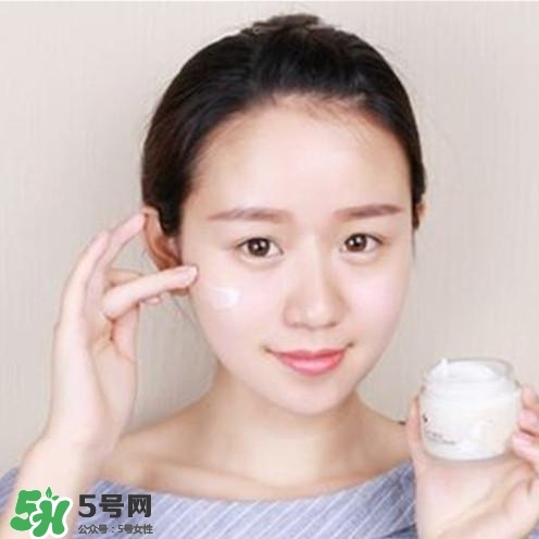 睡眠面膜使用誤區(qū)？睡眠面膜的錯(cuò)誤用法？