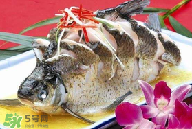 枇杷和魚(yú)能一起吃嗎？吃完魚(yú)可以吃枇杷嗎？