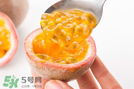 百香果泡水好喝嗎？百香果泡水什么味道？