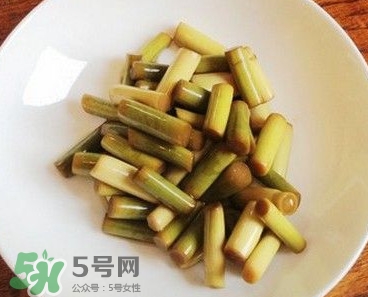 蒜苔怎么腌制好吃？蒜苔腌制方法