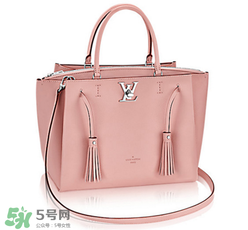 lv lockmeto流蘇手提包正品多少錢？lv新款流蘇包專柜價格