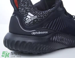 adidas alphabounce上腳怎么樣？阿迪達斯阿爾法小椰子測評