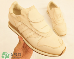 adidas與hender scheme聯(lián)名皮革運(yùn)動鞋怎么樣？