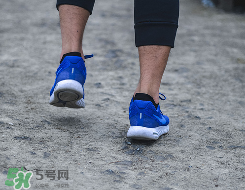 nike lunarepic low flyknit 2腳感怎么樣？耐克lunarepic low2測評