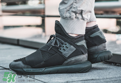 y-3 qasa high 2017上腳效果怎么樣？y-3跑鞋2017上腳好看嗎？