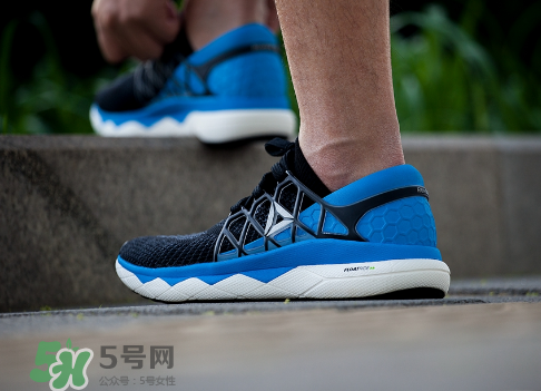 reebok floatride run腳感怎么樣？銳步floatride跑鞋測(cè)評(píng)