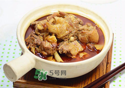 三伏天能吃鴨肉嗎？三伏天鴨肉燉什么好？