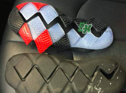 nike kyrie 4實(shí)物諜照什么樣？耐克歐文4代諜照曝光