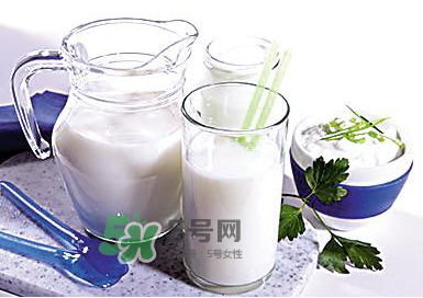 牛初乳孕婦可以吃嗎？牛初乳產(chǎn)婦可以吃嗎？