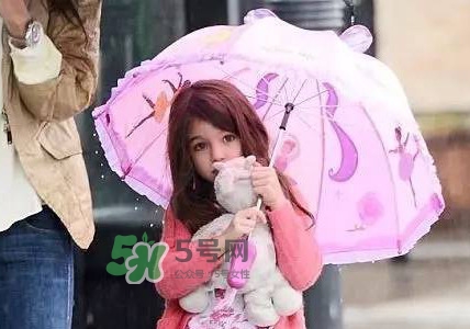 小孩子的雨衣什么牌子的好 兒童雨衣哪個牌子好