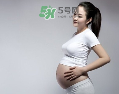 孕婦打噴嚏漏尿是什么原因？孕婦打噴嚏漏尿怎么辦？