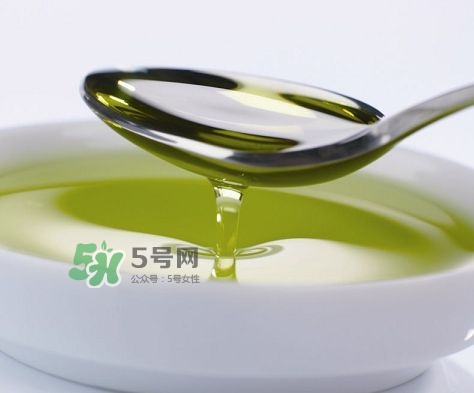 橄欖油和甘油哪個(gè)好？橄欖油和甘油的區(qū)別