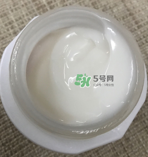 薇姿水光煥白乳霜怎么樣？薇姿水光煥白乳霜好用嗎？