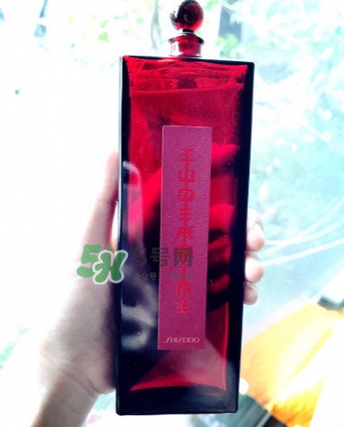 資生堂紅色蜜露搭配什么乳液？紅色蜜露搭配什么使用