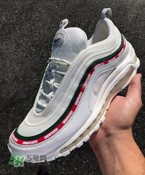 undefeated與nike air max 97聯(lián)名白色款什么時(shí)候發(fā)售_實(shí)物怎么樣？