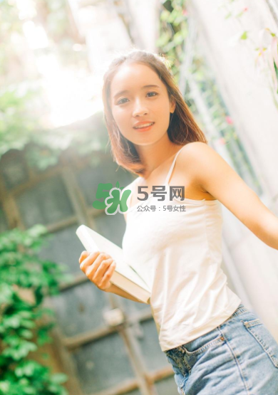 女金膠囊經(jīng)期可以吃嗎？女金膠囊什么時(shí)候吃最好？