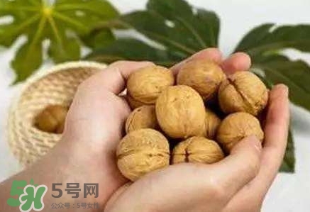 核桃與什么食物相克？核桃和什么一起吃有營養(yǎng)？