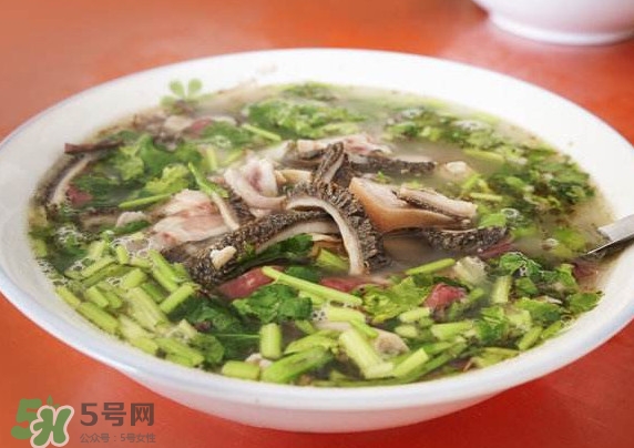 羊雜湯膻不膻？羊雜湯是哪里的特色美食