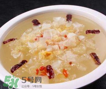 什么食物潤(rùn)肺止咳？潤(rùn)肺止咳湯的做法大全 