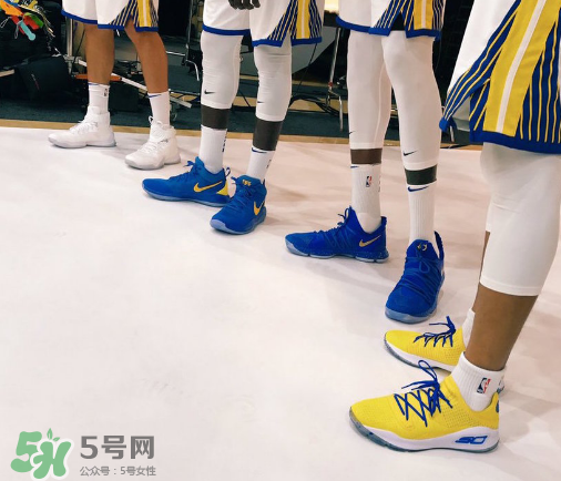 under armour curry 4 low warriors什么時(shí)候發(fā)售？