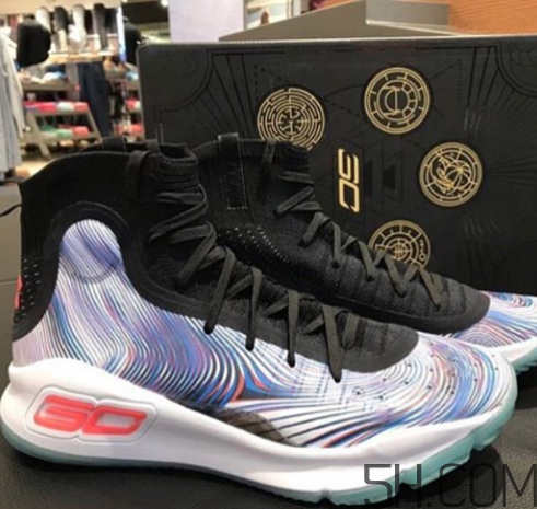 under armour curry 4庫里戰(zhàn)靴中國別注版實(shí)物什么樣？