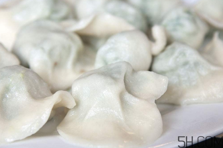 煮餃子怎么煮不破皮？煮餃子怎么看熟沒熟？