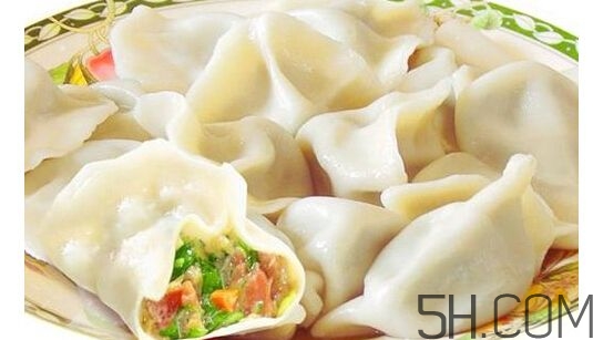 煮餃子開鍋煮皮還是餡？煮餃子蓋不蓋鍋蓋？