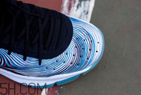 under armour curry 4實(shí)戰(zhàn)測(cè)評(píng)怎么樣？