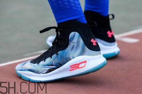 under armour curry 4實(shí)戰(zhàn)測(cè)評(píng)怎么樣？