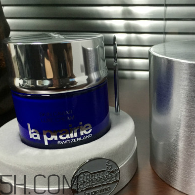 三大貴婦面霜比較_la prairie、Lamer和蘭蔻修復(fù)面霜比較