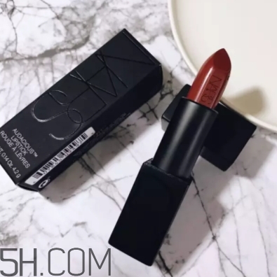 nars mona口紅顯白嗎？nars mona適合黃皮嗎？