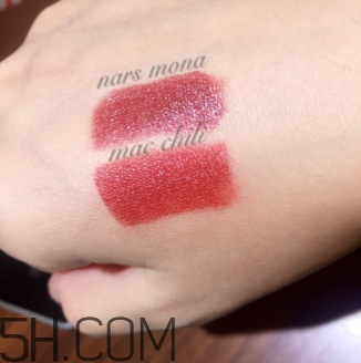 nars mona和mac chili顏色一樣嗎？nars mona和chili試色對(duì)比