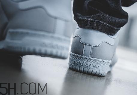 yeezy powerphase grey國內(nèi)發(fā)售店鋪有哪些？