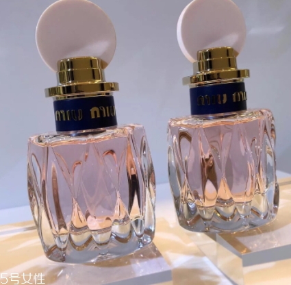 miumiu2018粉色香水好聞嗎？和舊款香水哪個更好聞