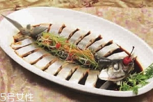 青魚可以清蒸嗎 清蒸青魚好吃營養(yǎng)